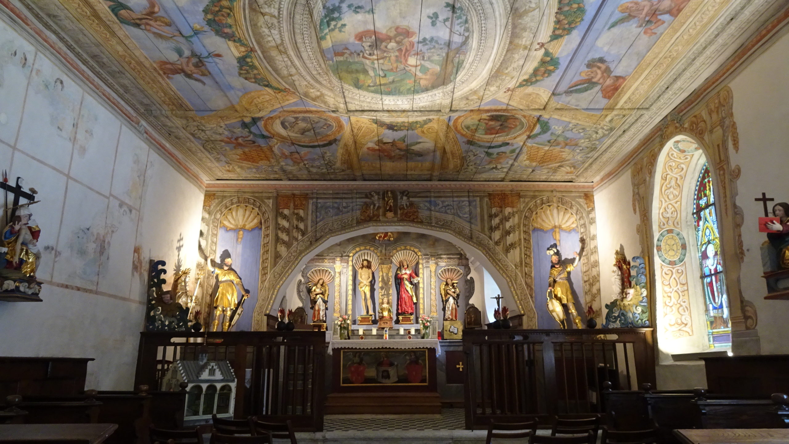 03-Interieur-de-la-Chapelle-Ste-Verene-Soleure-scaled